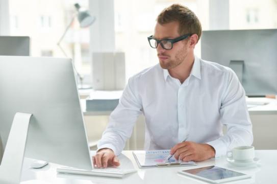 עוזר עסקי לפי הרשאות הארגון